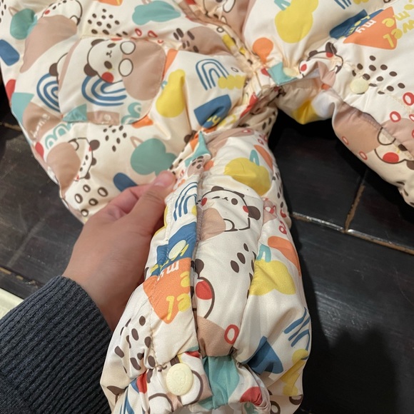 Baby winter down onesie for 12month - Picture 5 of 11